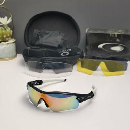Picture of Oakley Sunglasses _SKUfw56864240fw